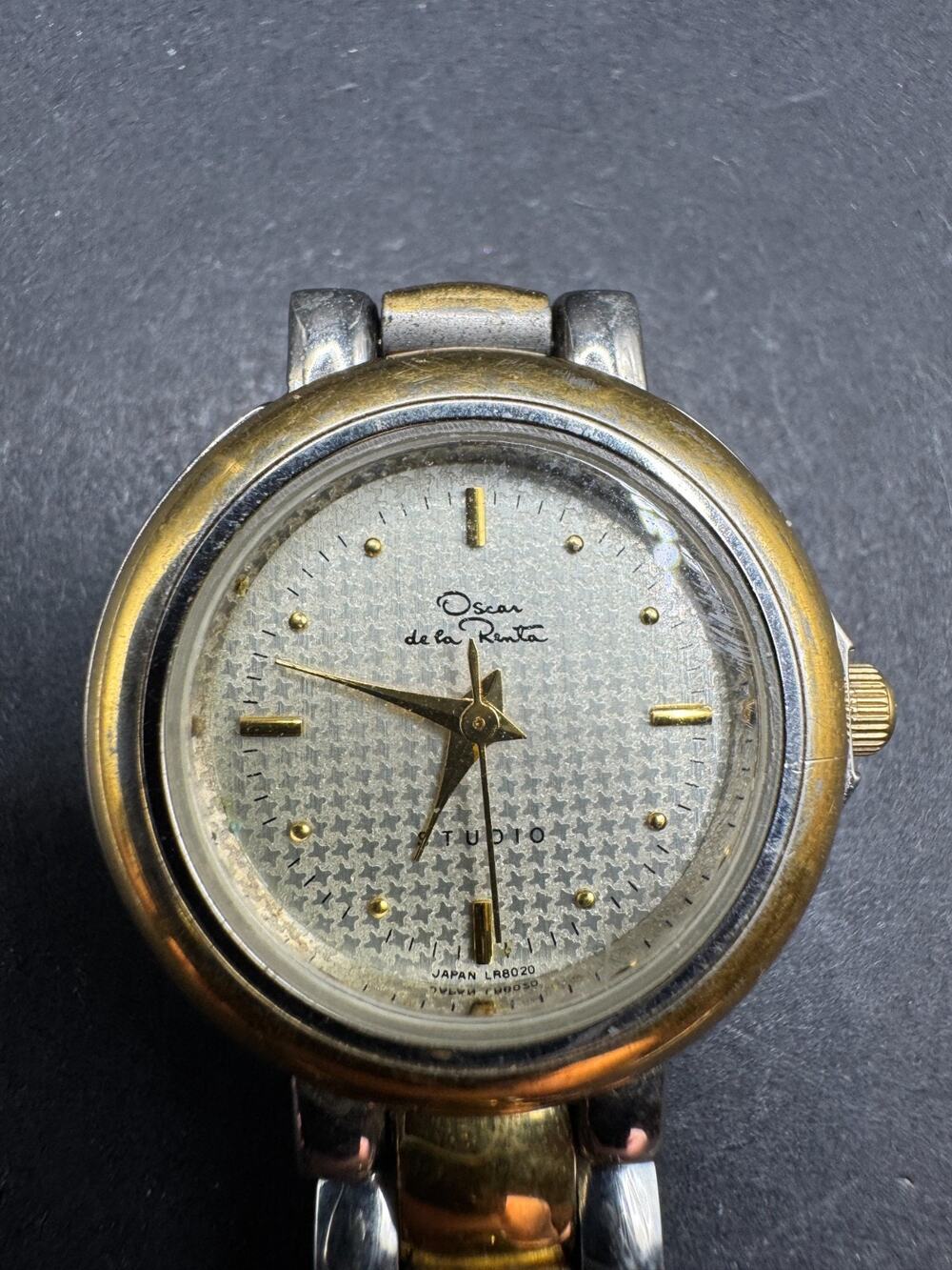 Vintage Oscar de la Renta Studio Two-Tone Watch Houndstooth Dial 294-Y121A 25mm